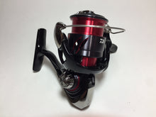 Load image into Gallery viewer, R5749) DAIWA 月下美人 Gekkabijin X LT2000S-P for Saltwater Spinning Reel