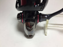 Load image into Gallery viewer, R5749) DAIWA 月下美人 Gekkabijin X LT2000S-P for Saltwater Spinning Reel