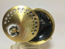Load image into Gallery viewer, R5756) SHIMANO 2015 CALCUTTA CONQUEST 200HG