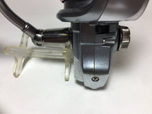 Load image into Gallery viewer, 70370) SHIMANO 2011 ELF 4000