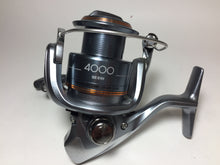 Load image into Gallery viewer, 70370) SHIMANO 2011 ELF 4000