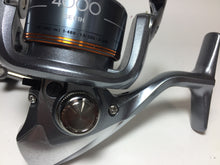 Load image into Gallery viewer, 70370) SHIMANO 2011 ELF 4000