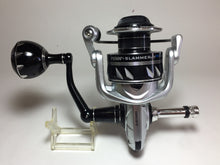 Load image into Gallery viewer, R5703) PENN SLAMMER IV DX 3500 for Spinning Reel