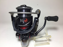 Load image into Gallery viewer, R5701) DAIWA 2020 月下美人 Gekkabijin X LT2000S-P for Saltwater Spinning Reel