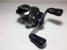 Load image into Gallery viewer, R5715) SHIMANO 2017 CHRONARCH MGL 151HG LEFT for Bait Casting Reel