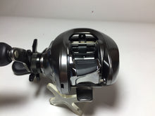 Load image into Gallery viewer, R5715) SHIMANO 2017 CHRONARCH MGL 151HG LEFT for Bait Casting Reel