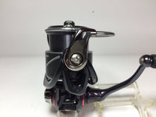 Load image into Gallery viewer, R5711) DAIWA 2020 月下美人 Gekkabijin X LT2000S-P for Saltwater Spinning Reel