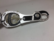 Load image into Gallery viewer, 34109) STUDIO Ocean Mark No Limits Ocean Grip OG2507 , Fish catch Grip