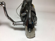 Load image into Gallery viewer, 34118) SHIMANO 02 TWIN POWER 4000PG for All water Spinning Reel