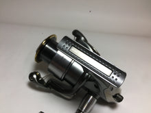 Load image into Gallery viewer, 34118) SHIMANO 02 TWIN POWER 4000PG for All water Spinning Reel