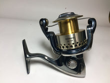 Load image into Gallery viewer, R5725) SHIMANO 01 STELLA 5000HG for All water Spinning Reel
