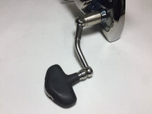 Load image into Gallery viewer, R5725) SHIMANO 01 STELLA 5000HG for All water Spinning Reel