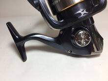 Load image into Gallery viewer, R5720) SHIMANO 15 TWIN POWER SW 8000HG for Saltwater Spinning Reel