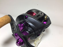 Load image into Gallery viewer, R5729) DAIWA ALPHAS 105H Finesse Custom for Bait Finesse Casting Reel