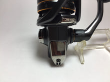 Load image into Gallery viewer, R5740) SHIMANO Soare XR C2500S for Saltwater Spinning Reel