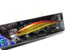 Load image into Gallery viewer, 31333) DUO SPEARHEAD RYUKI 80S Salt Water LTD #Red Back Medallion