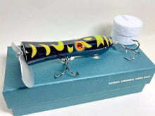 Load image into Gallery viewer, 11540) Nories x AKASHI BRAND WASHERJUPITA, Handmade Wood Plug #603 Black Angus