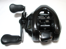 Load image into Gallery viewer, R5374) SHIMANO '18 ANTARES DC MD XG LEFT Bait casting Reel