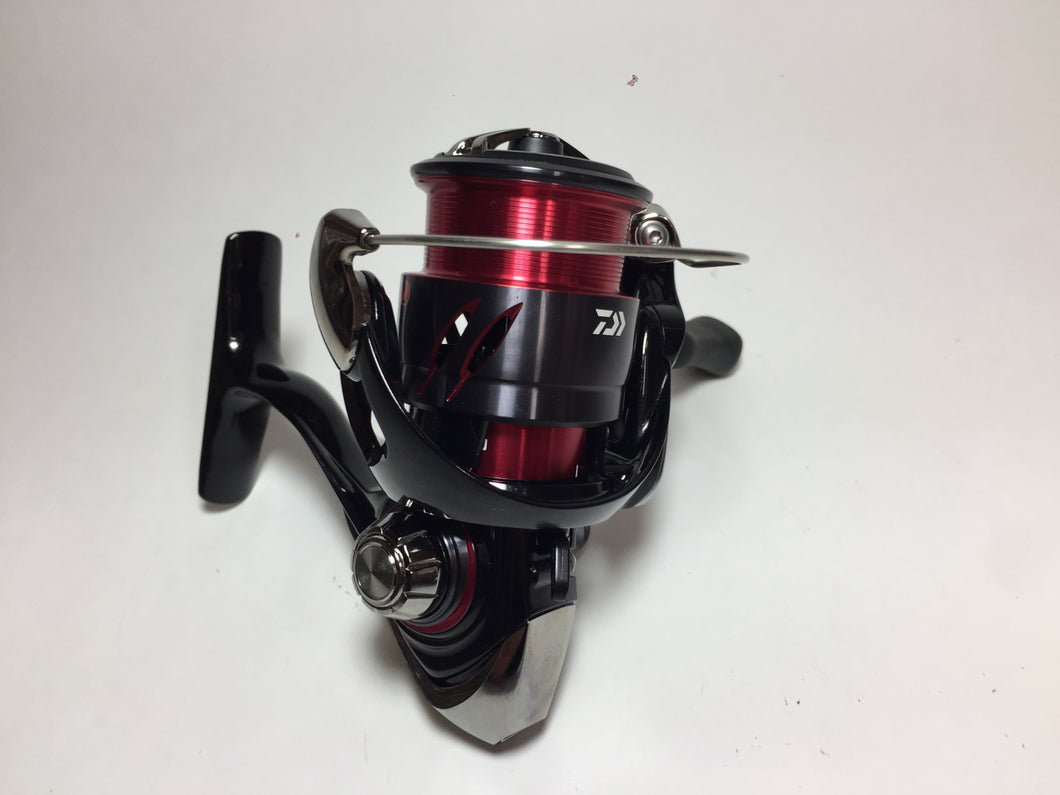 R5749) DAIWA 月下美人 Gekkabijin X LT2000S-P for Saltwater Spinning Reel