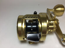 Load image into Gallery viewer, R5755) SHIMANO 2015 CALCUTTA CONQUEST 200HG with Yumeya Power Balance Handle