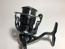 Load image into Gallery viewer, R5765) DAIWA 2023 AIRITY ST SF2000SS-P for Spinning Reel