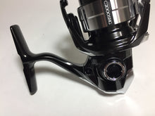 Load image into Gallery viewer, R5767) SHIMANO 2023 Vanquish C2000SHG for Spinning Reel