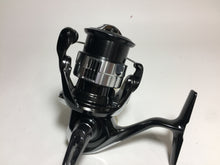 Load image into Gallery viewer, R5767) SHIMANO 2023 Vanquish C2000SHG for Spinning Reel