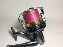 Load image into Gallery viewer, 70376) SHIMANO 2010 Active cast 1100 for Surf Casting Spinning Reel