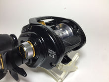 Load image into Gallery viewer, 70398) DAIWA TATULIA 103HL-TW LEFT Handle for Bait casting Reel
