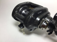 Load image into Gallery viewer, 70400) DAIWA T3 MX 1016 H-TW RIGHT Handle for Bait Casting Reel