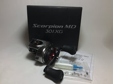 Load image into Gallery viewer, R5614) SHIMANO Scorpion MD 301 XG for Bait Casting Reel