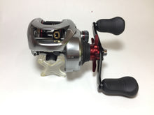 Load image into Gallery viewer, R5614) SHIMANO Scorpion MD 301 XG for Bait Casting Reel