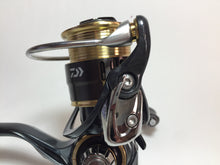 Load image into Gallery viewer, R5620) DAIWA THEORY 2004