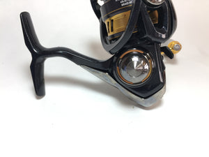 32825) DAIWA LEGALIS LT 2000S-XH