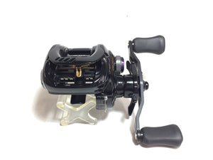 R5630) DAIWA TATULA HLC 8.1L-TW with SLPW Carbon Handle for Bait casting Reel