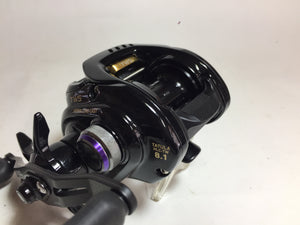 R5630) DAIWA TATULA HLC 8.1L-TW with SLPW Carbon Handle for Bait casting Reel