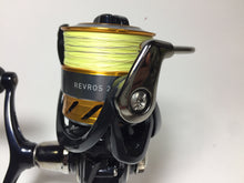 Load image into Gallery viewer, 70550) DAIWA 2015 REVROS 2004H-DH