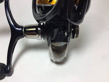 Load image into Gallery viewer, 70550) DAIWA 2015 REVROS 2004H-DH