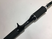 Load image into Gallery viewer, 70562) DAIWA BLACK LABEL BL-671MLFB for Freshwater Bait casting Rod