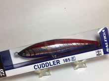 Load image into Gallery viewer, 33049) DAIWA SALTIGA CUDDLER 185F #Clear red Kira ,for Offshore Big Game Lure