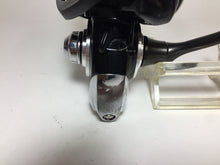 Load image into Gallery viewer, 70636) DAIWA 2019 LEXA LT4000S-CXH for Spinning Reel