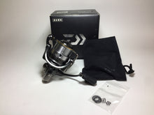 Load image into Gallery viewer, R5794) DAIWA 2017 STEEZ type-2 Hi-SPEED for Freshwater only Spinning Reel