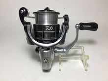Load image into Gallery viewer, R5793) DAIWA 2014 IGNIS 2003H TYPE-R for Freshwater only Spinning Reel