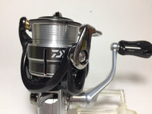 Load image into Gallery viewer, R5793) DAIWA 2014 IGNIS 2003H TYPE-R for Freshwater only Spinning Reel
