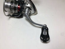 Load image into Gallery viewer, R5793) DAIWA 2014 IGNIS 2003H TYPE-R for Freshwater only Spinning Reel