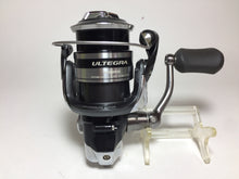 Load image into Gallery viewer, 70657) SHIMANO 2012 ULTEGRA C2000HGS for Light Game Spinning Reel