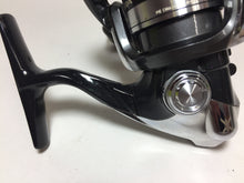 Load image into Gallery viewer, 70657) SHIMANO 2012 ULTEGRA C2000HGS for Light Game Spinning Reel