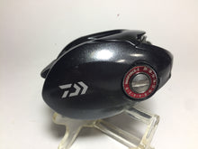 Load image into Gallery viewer, R5796) DAIWA TATULA CT 100HSL, Freshwater Bait Casting Reel