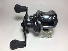 Load image into Gallery viewer, 33251) DAIWA SPARTAN IC 150H for Bait Counter reel