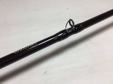 Load image into Gallery viewer, S8891) DAIWA STEEZ LIGHTNING II STZ-631LFB-LM for Freshwater Bait casting Rod